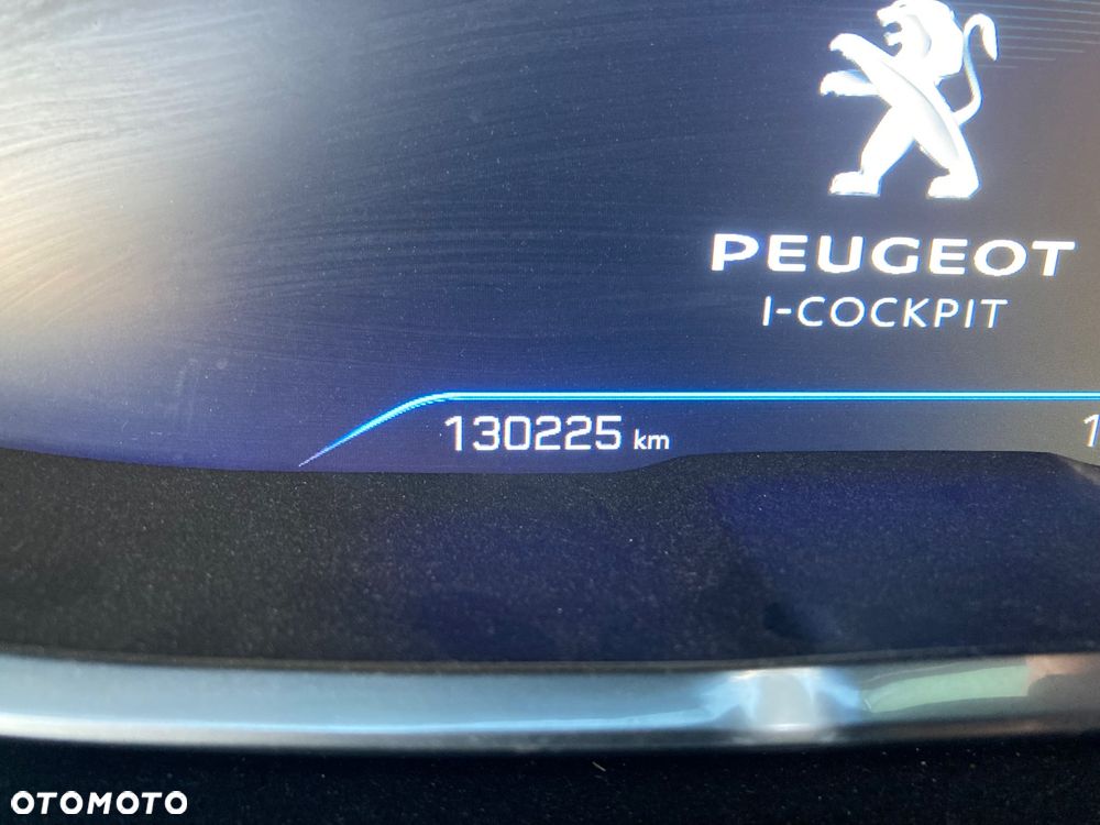 Peugeot 5008 1.6 THP Allure S&S EAT6 - 8