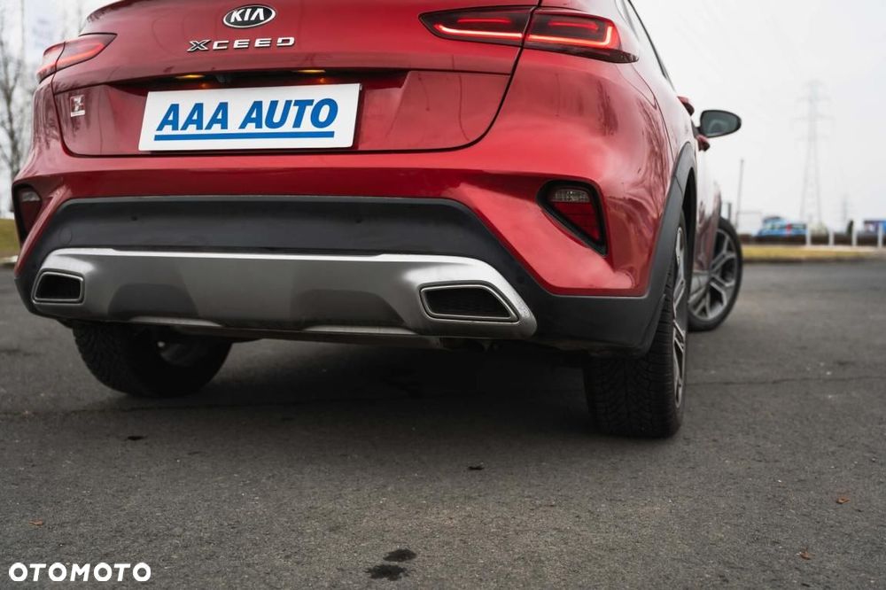 Kia XCeed - 13