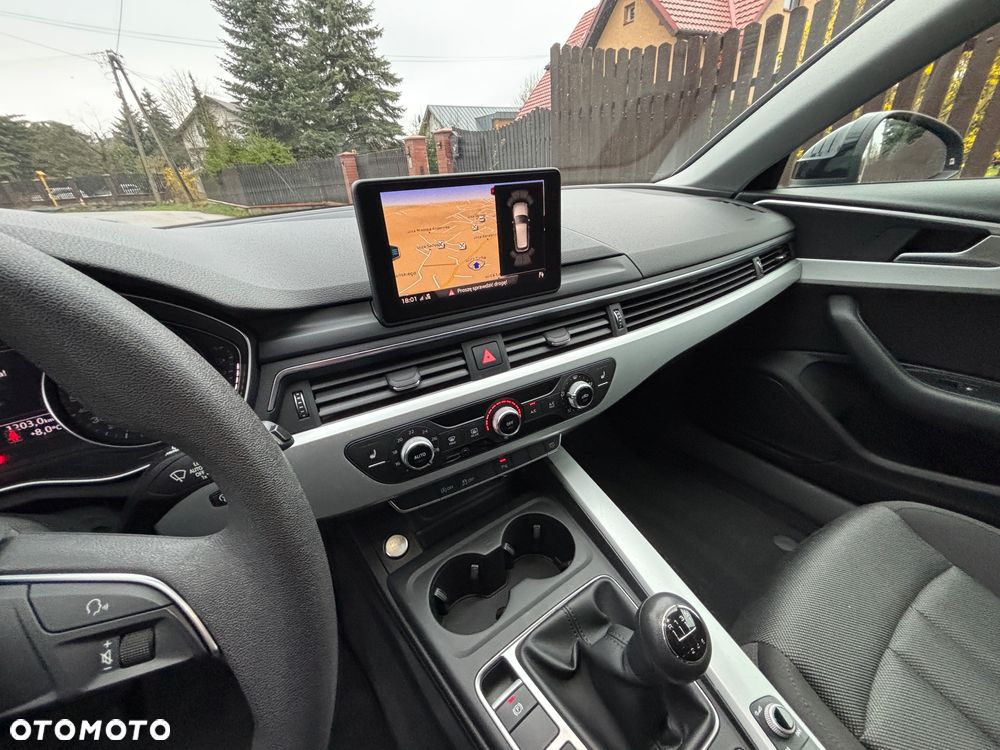 Audi A4 Avant 2.0 TDI DPF Attraction - 9