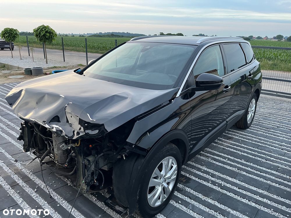 Peugeot 5008 BlueHDi 130 Active - 4