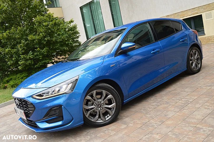 Ford Focus - 27