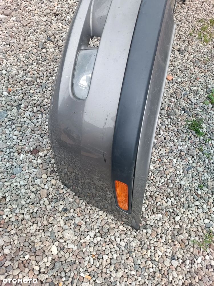 volvo v40 i lift 2004r zderzak przód przedni  szary - 3