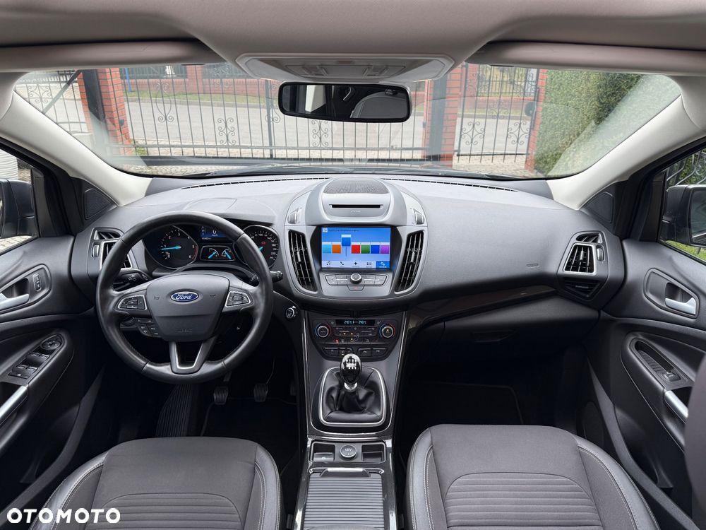 Ford Kuga 2.0 TDCi 4x4 Titanium - 23