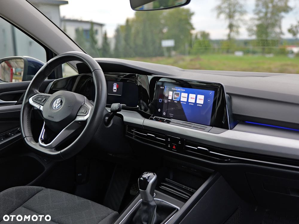 Volkswagen Golf - 16