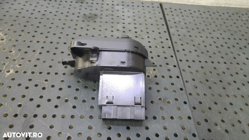 Bloc lumini ford fiesta 5 jh jd 2s6t13a024cb - 2