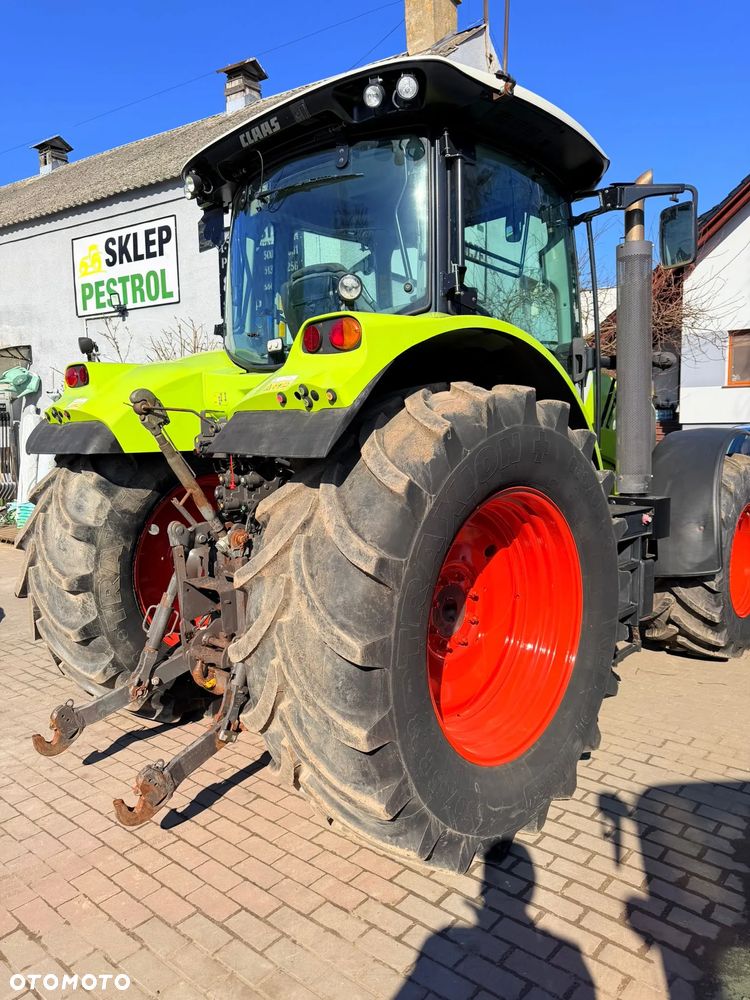 Claas Arion 620 - 11