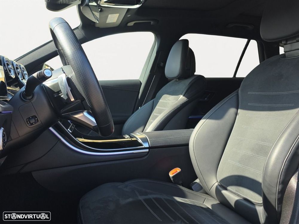 Mercedes-Benz C 220 — fotografia 8
