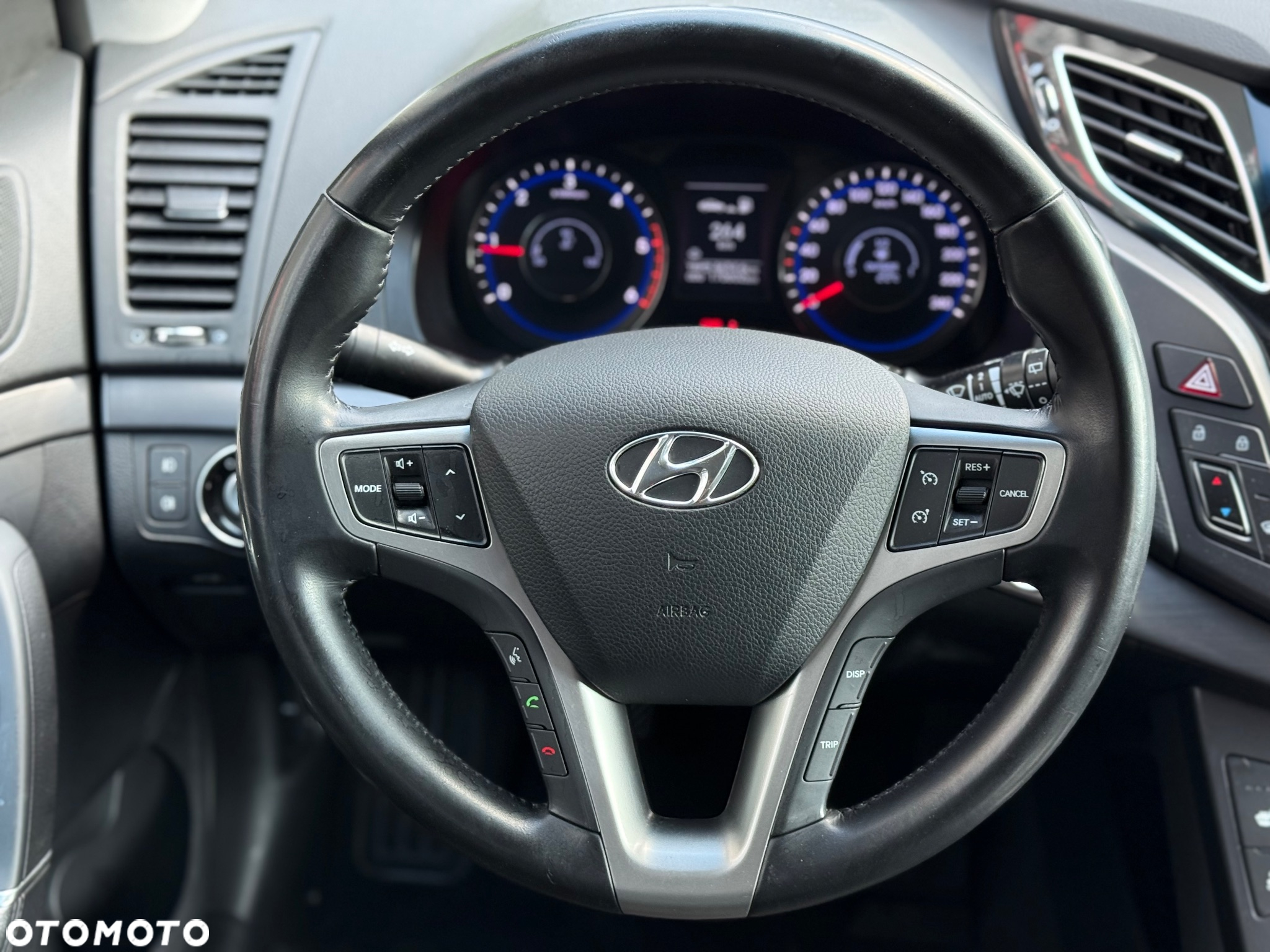 Hyundai i40 - 18