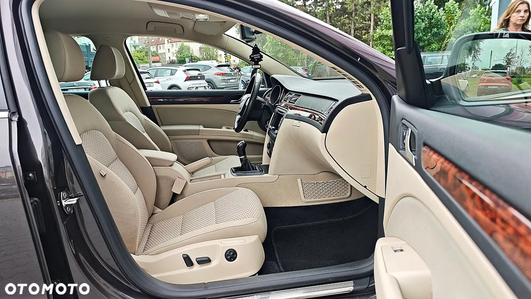 Skoda Superb 1.8 TSI 4x4 Platinum - 18