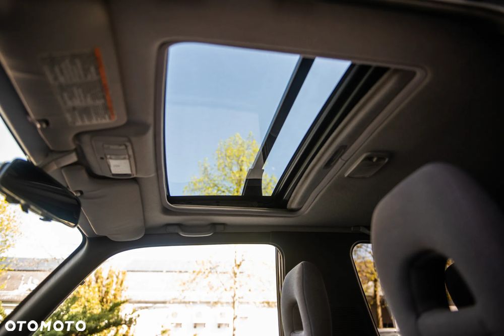 Toyota RAV4 - 29
