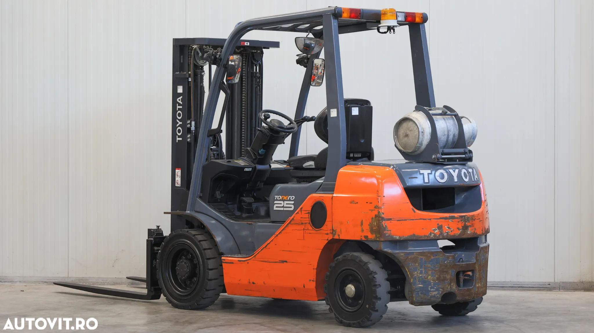 Toyota 02-8FGF25 - 3