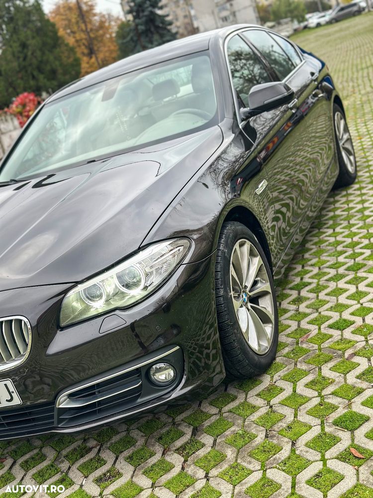 BMW Seria 5 ver-520d-touring-aut-luxury-line - 5