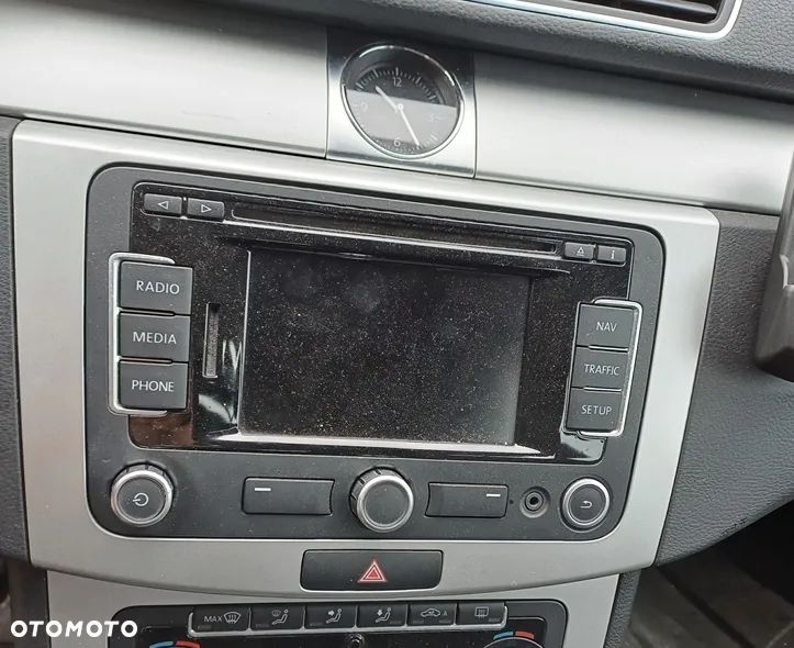 VW PASSAT B7 10- RADIO CD NAWIGACJA RADIOODTWARZACZ NAVI - 1