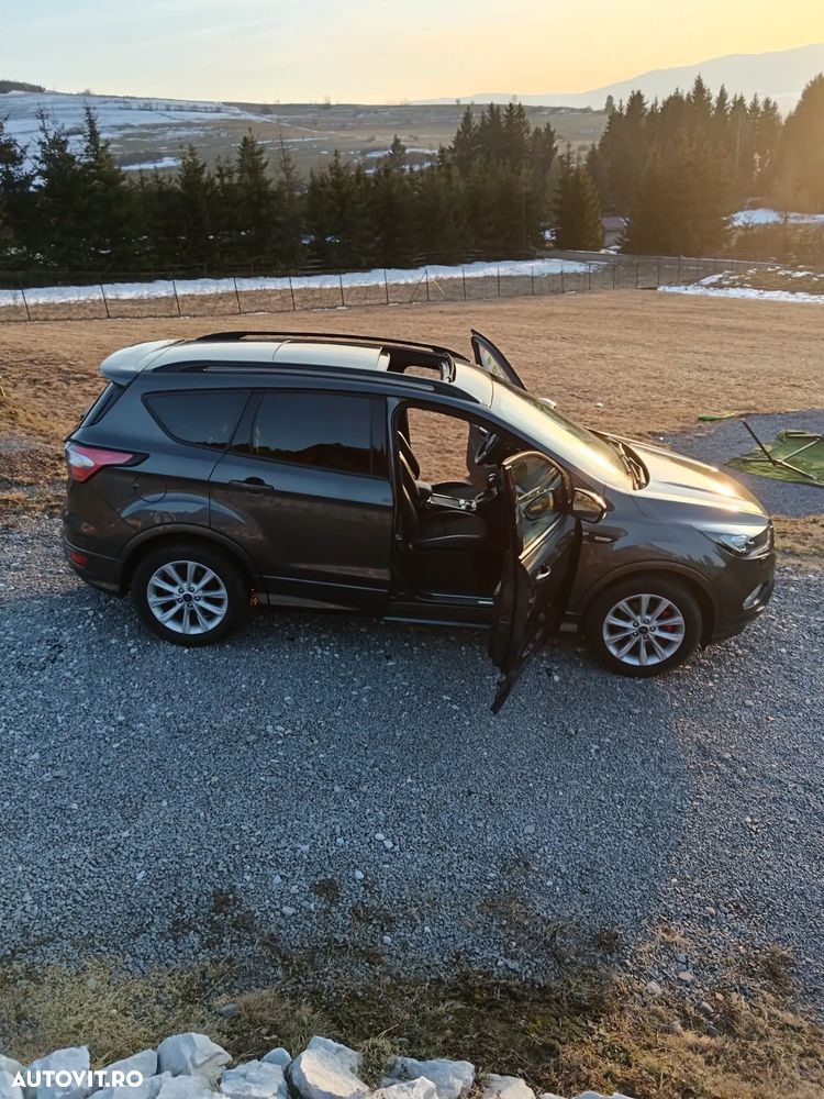 Ford Kuga 1.5 EcoBoost 4WD Aut. ST-Line - 19