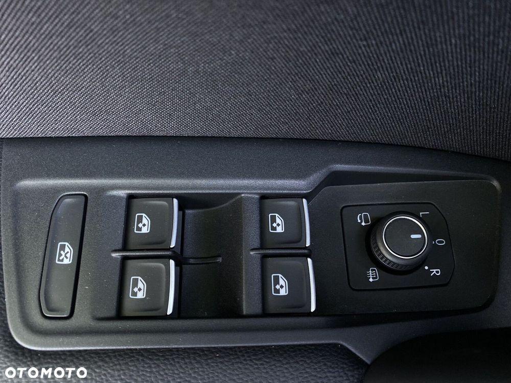 Volkswagen Tiguan 2.0 TSI 4Mot Elegance DSG - 11
