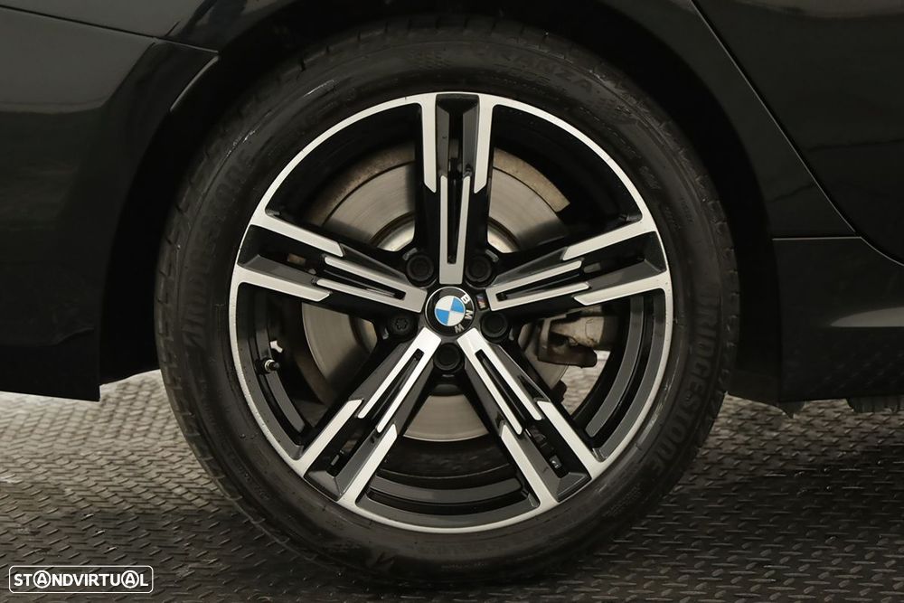 BMW 330 e Edição Desportiva M Auto - 5