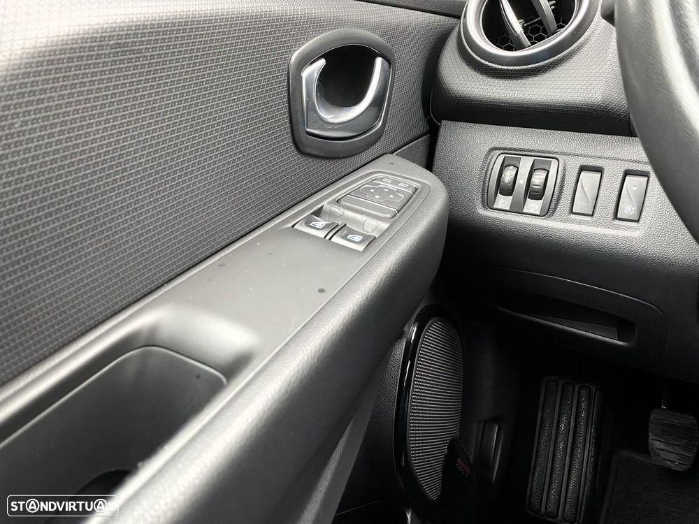 Renault Clio 1.5 dCi Limited - 24