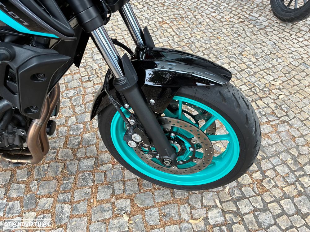 Yamaha MT-07 - 6