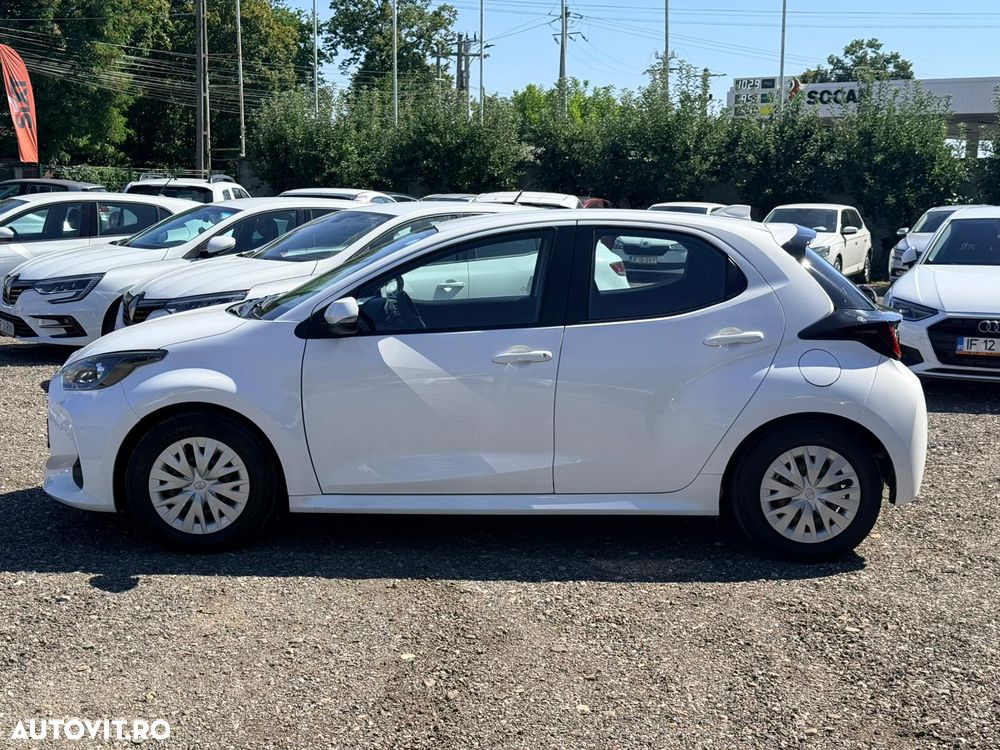 Toyota Yaris - 5