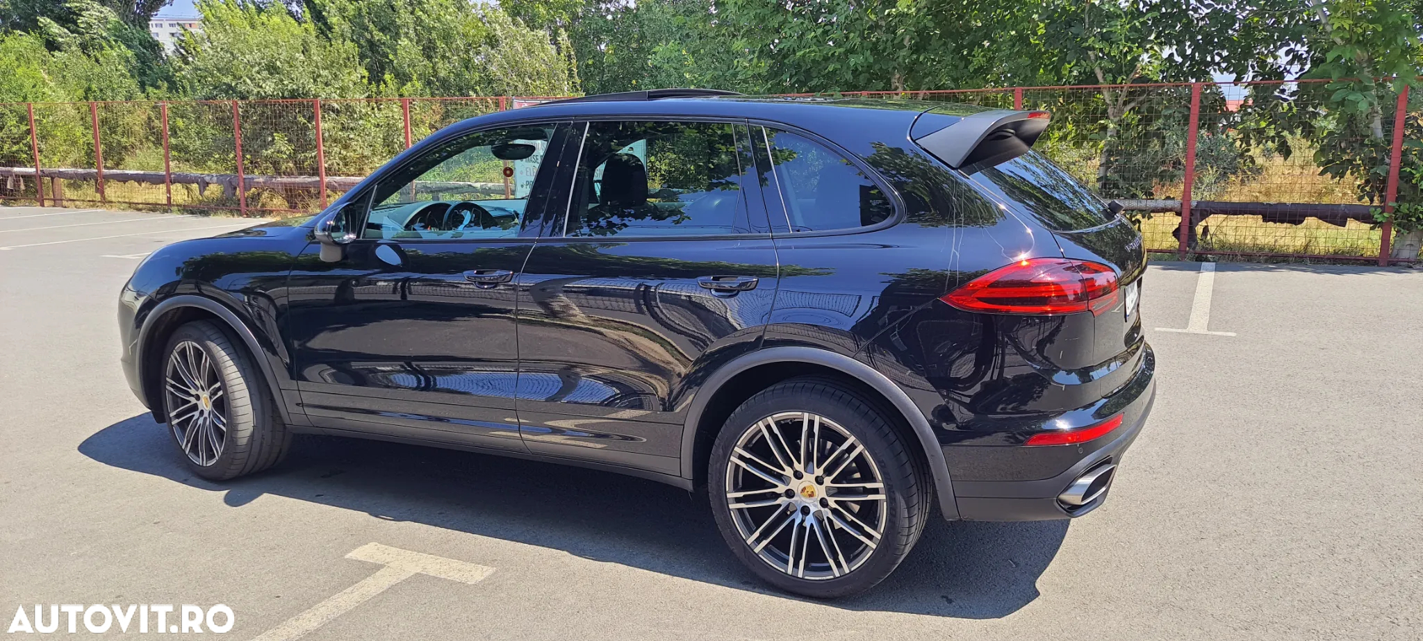 Porsche Cayenne 3.0 L - 2