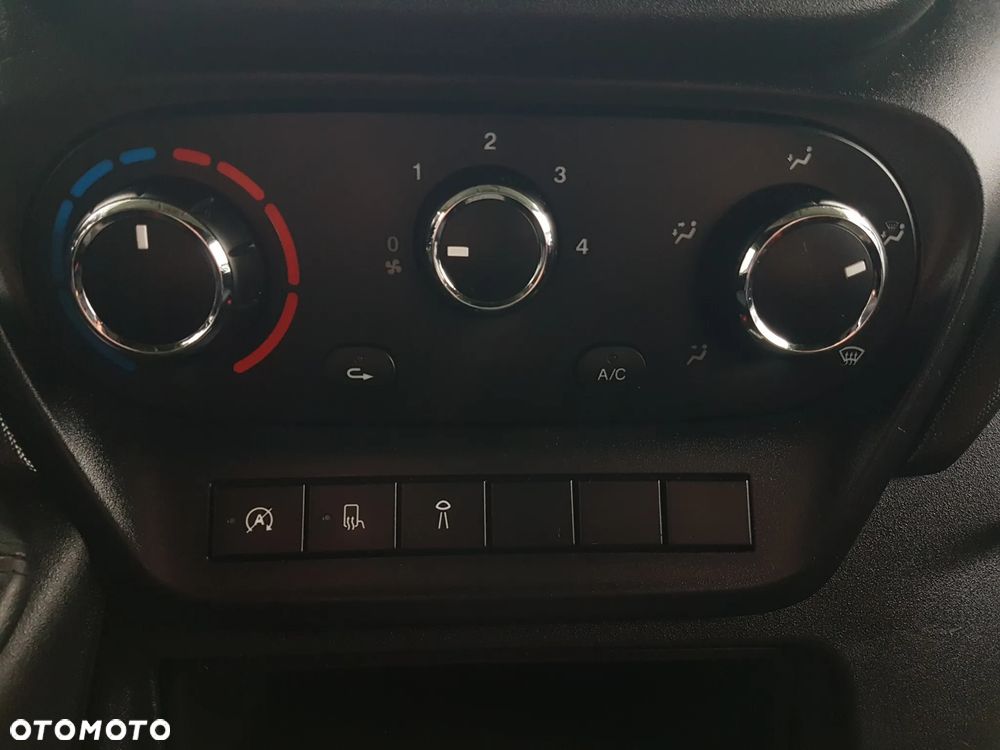 Iveco DAILY KONTENER NISKOPODŁOGOWY 4,43x2,23x2,42 SKLEP FOODTRUCK BAR KLIMA KONIOWÓZ KAMPER - 20