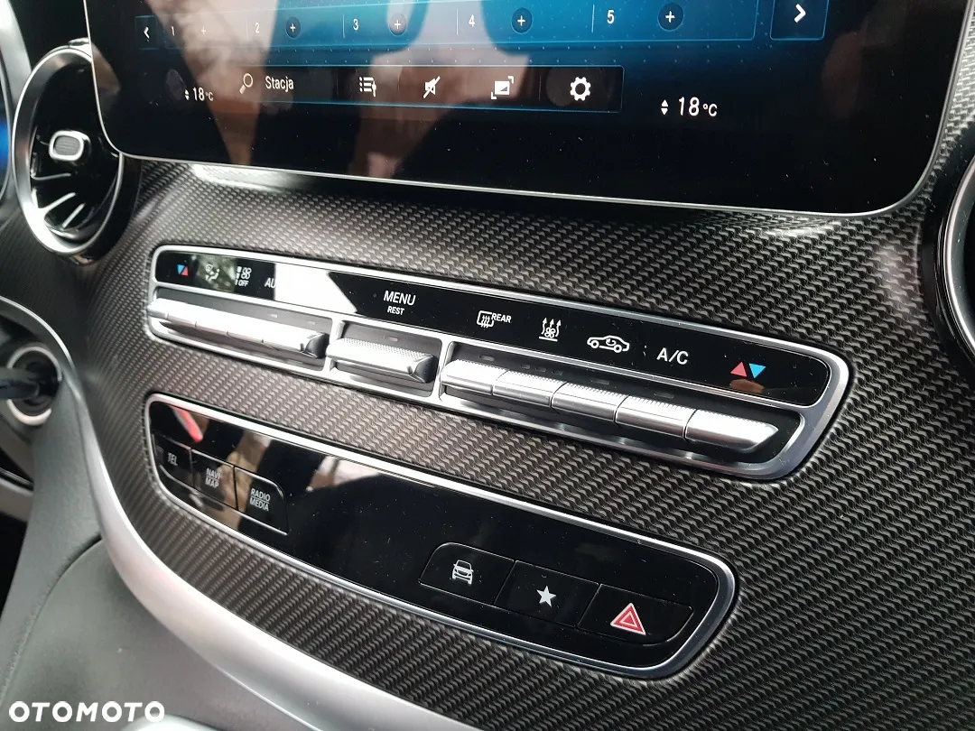 Mercedes-Benz Klasa V 300 d 4-Matic Avantgarde 9G-Tronic (d³ugi) - 34