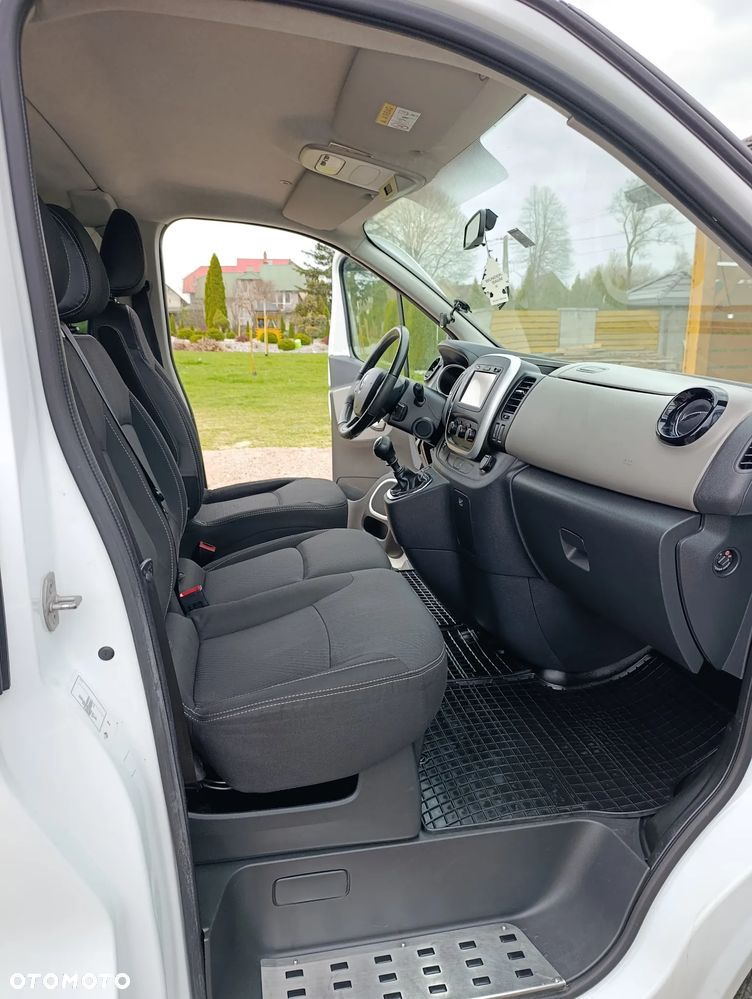 Renault Trafic - 19