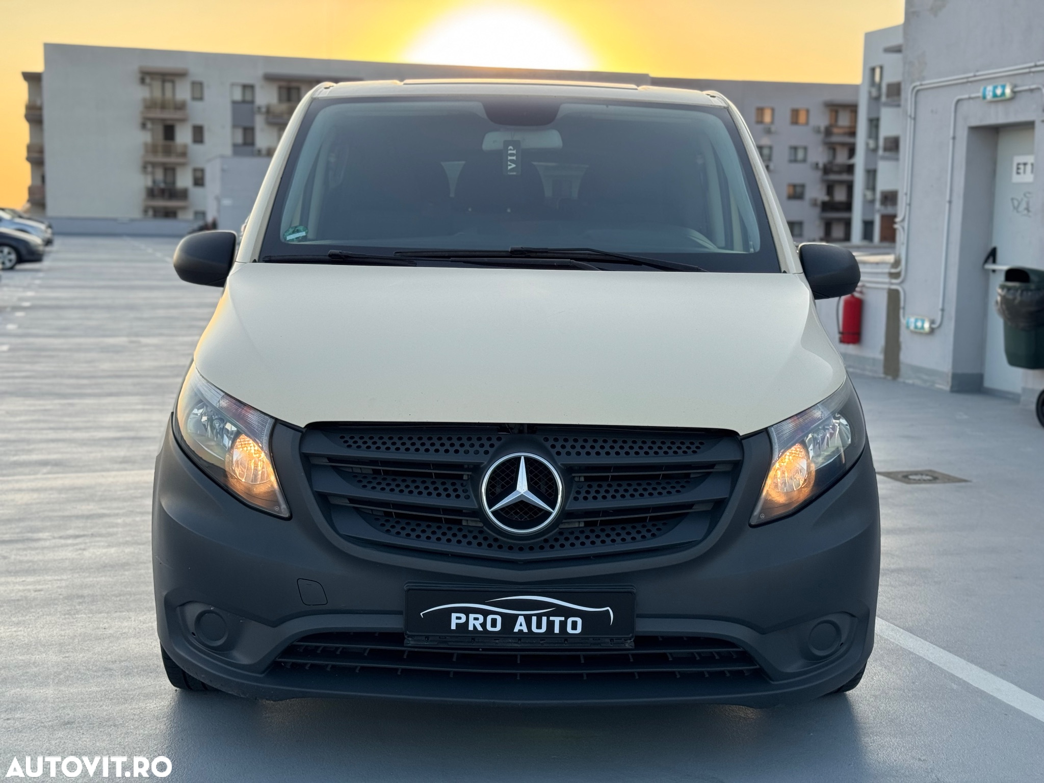 Mercedes-Benz Vito 114 CDI (BlueTEC) Tourer Extralang PRO - 8