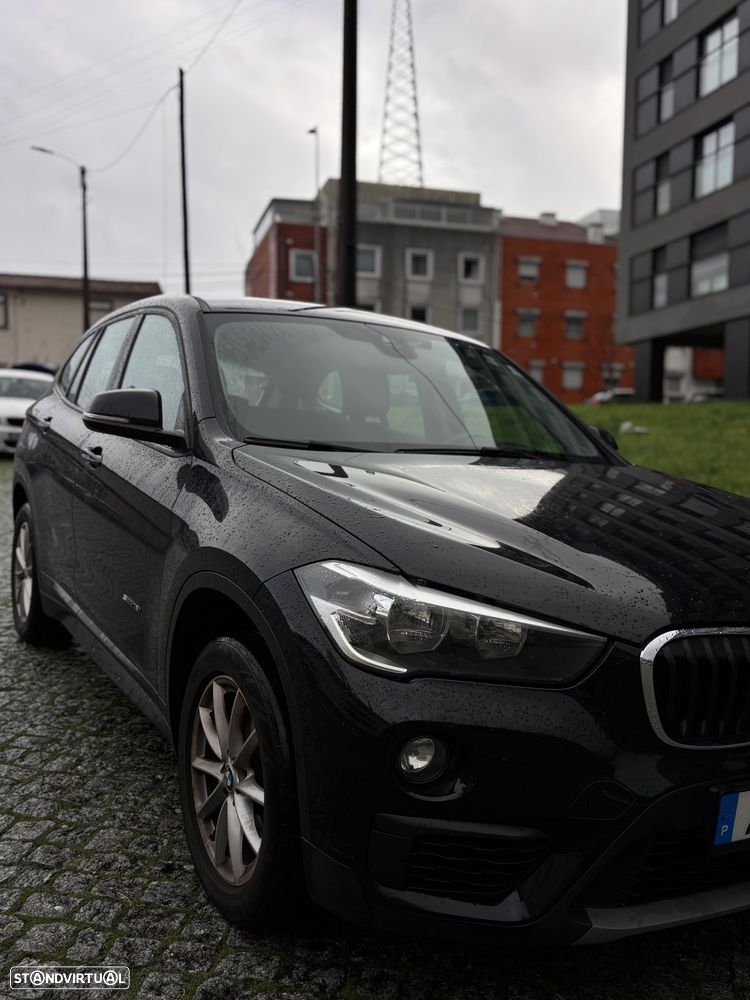 BMW X1 sDrive18i Advantage - 12