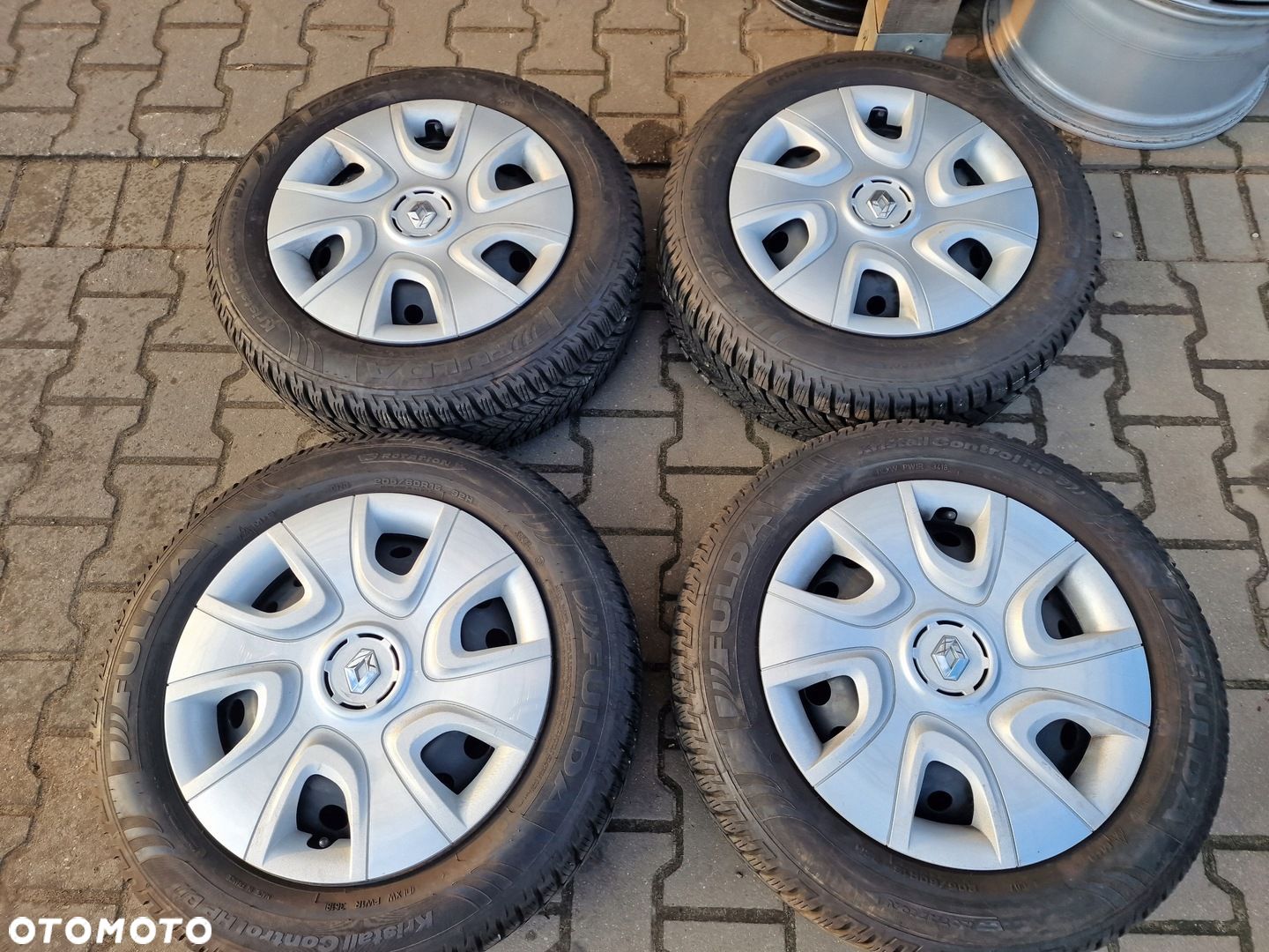 KOŁA FELGI OPONY RENAULT CAPTUR 16 4X100 ET40 ORYGINALNE 205/60R16 ZIMA - 1