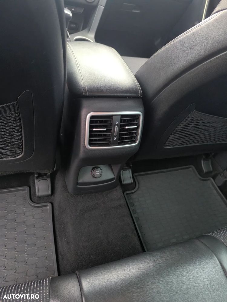 Kia Sportage 1.6 DSL 7DCT HP 4x4 Style - 33