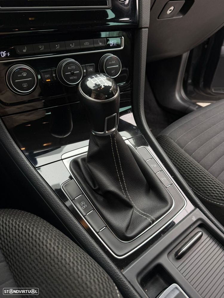 VW Golf 1.6 TDI BlueMotion Cup - 10