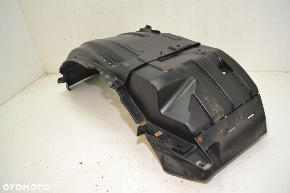 BŁOTNIK NADKOLE POD KABINĘ LEWE MERCEDES ACTROS MP4 A9608814003 - 2
