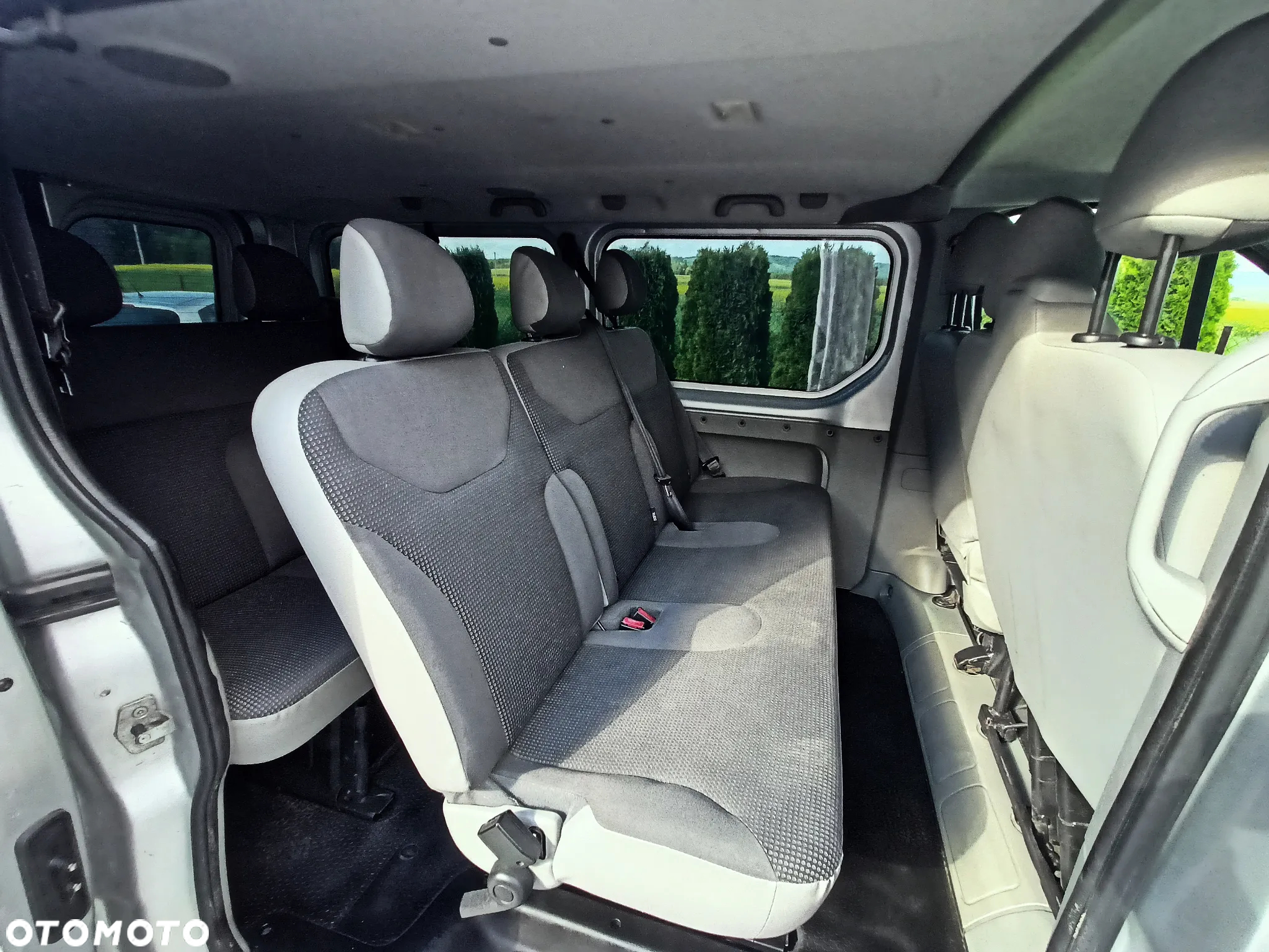 Opel Vivaro - 9