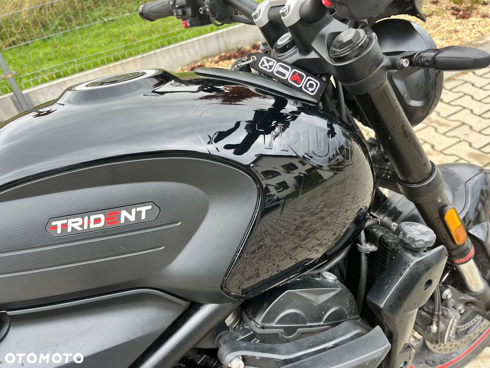 Triumph Trident - 6