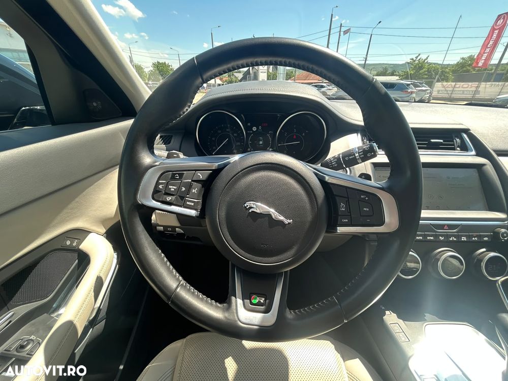 Jaguar E-Pace D180 AWD R-Dynamic S - 9