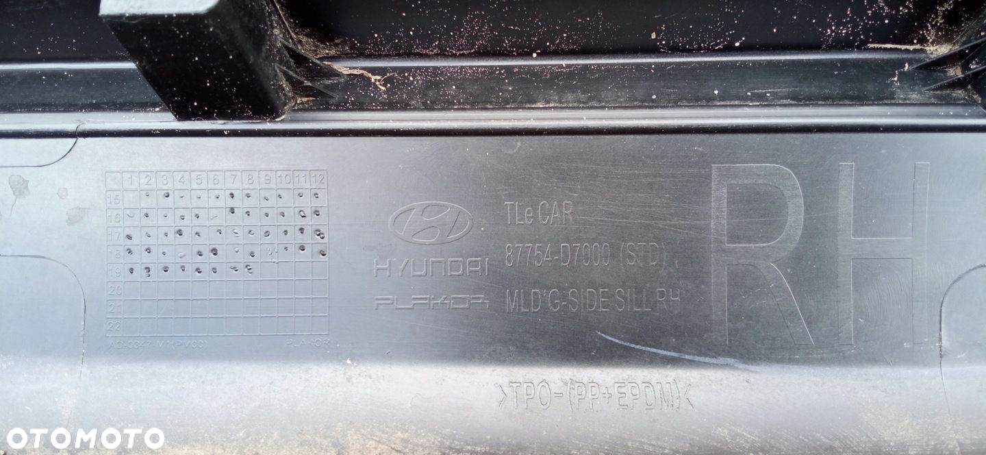 HYUNDAI TUCSON II 15- PRÓG NAKŁADKA PROGU LISTWA PROGOWA PRAWA 87754-D7000 - 12
