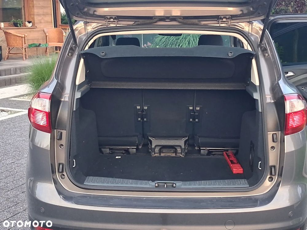 Ford C-MAX 2.0 TDCi Champions Edition - 28