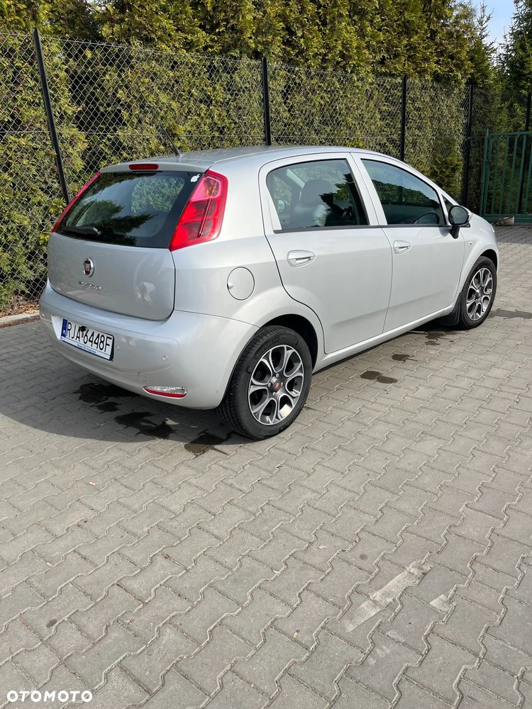 Fiat Punto 1.4 Young - 7