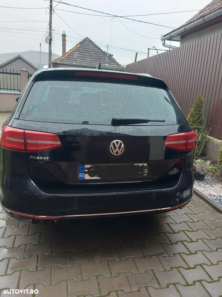 Volkswagen Passat Variant 2.0 TDI SCR DSG (BlueM. Tech) Comfortline - 7