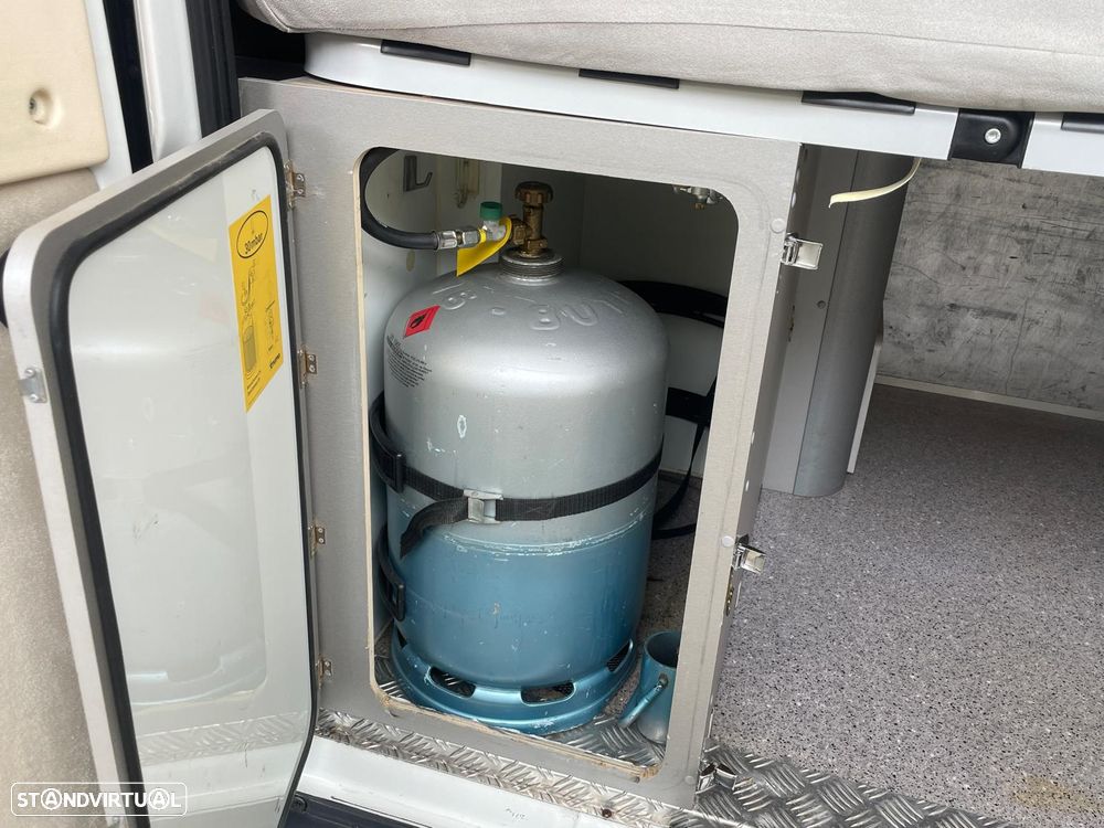 Adria Twin SP Titan - Autocaravana - 30