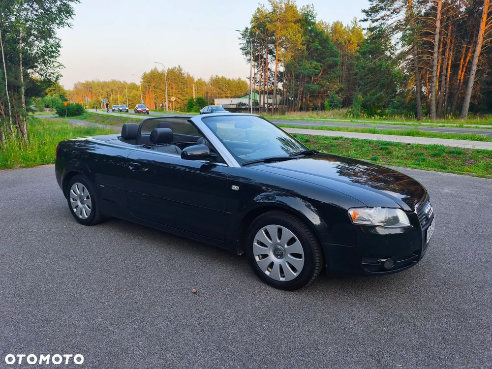 Audi A4 Cabrio 2.0 TDI DPF - 10