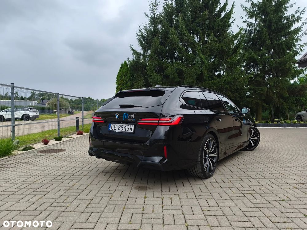 BMW Seria 5 520d xDrive mHEV - 24