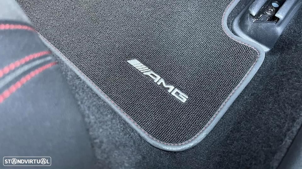 Mercedes-Benz CLA 200 d Shooting Brake AMG Line - 8