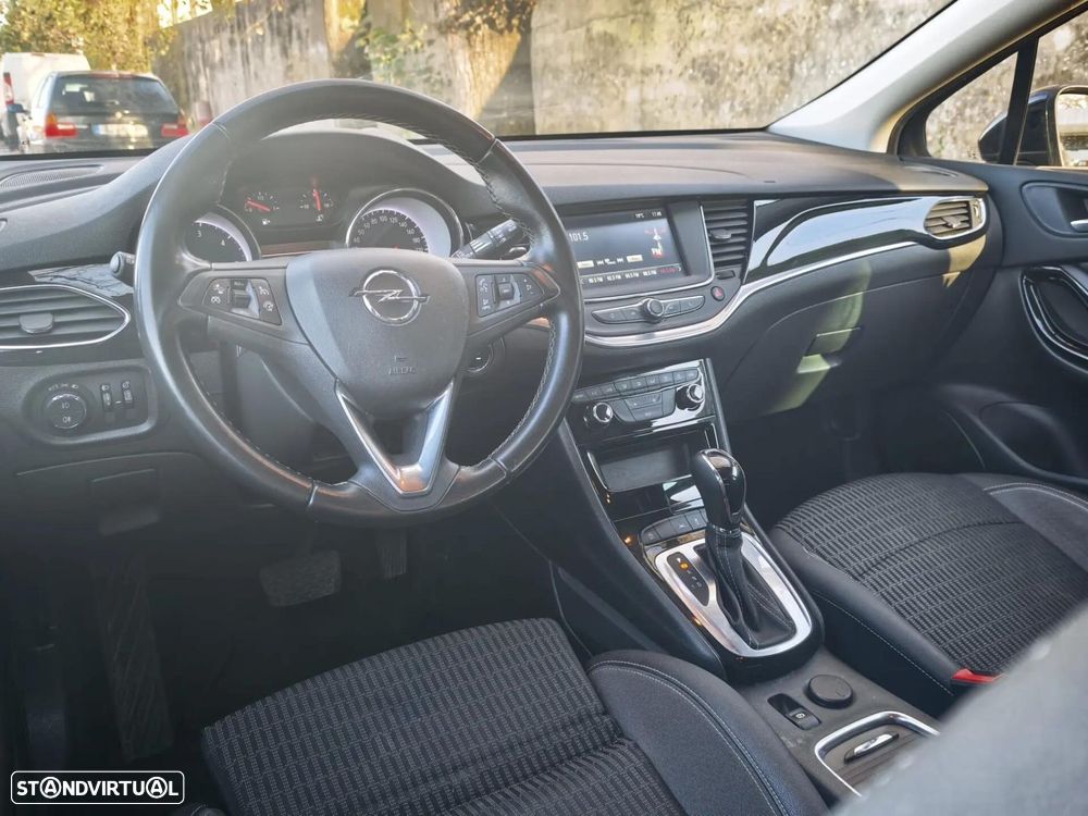 Opel Astra Sports Tourer 1.5 D S&S Auto Business Elegance - 10