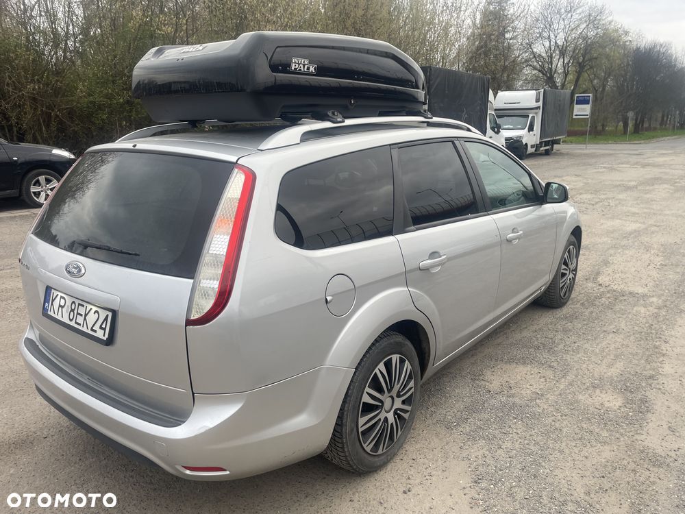 Ford Focus 1.6 Ambiente - 5