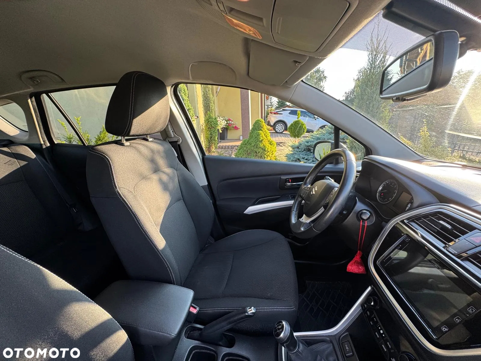Suzuki SX4 S-Cross 1.0 T Premium - 31