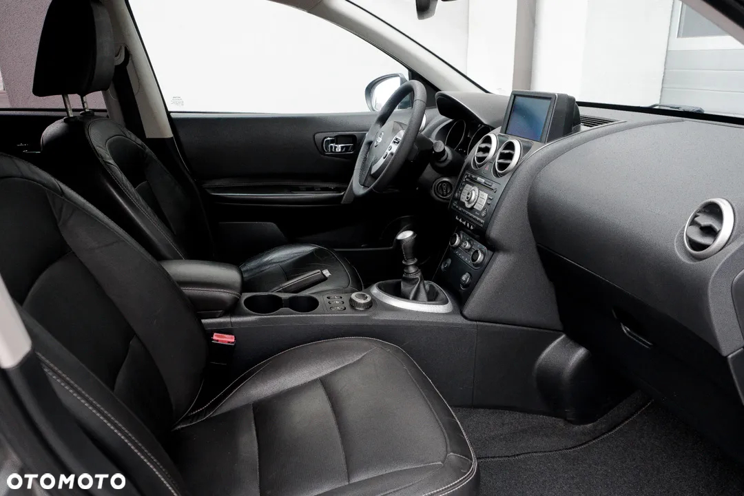 Nissan Qashqai 2.0 4x4 Tekna - 30