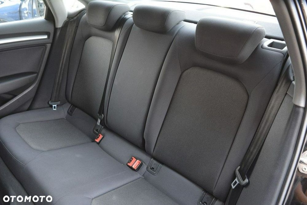 Audi A3 Limousine 1.6 TDI clean diesel Attraction - 32