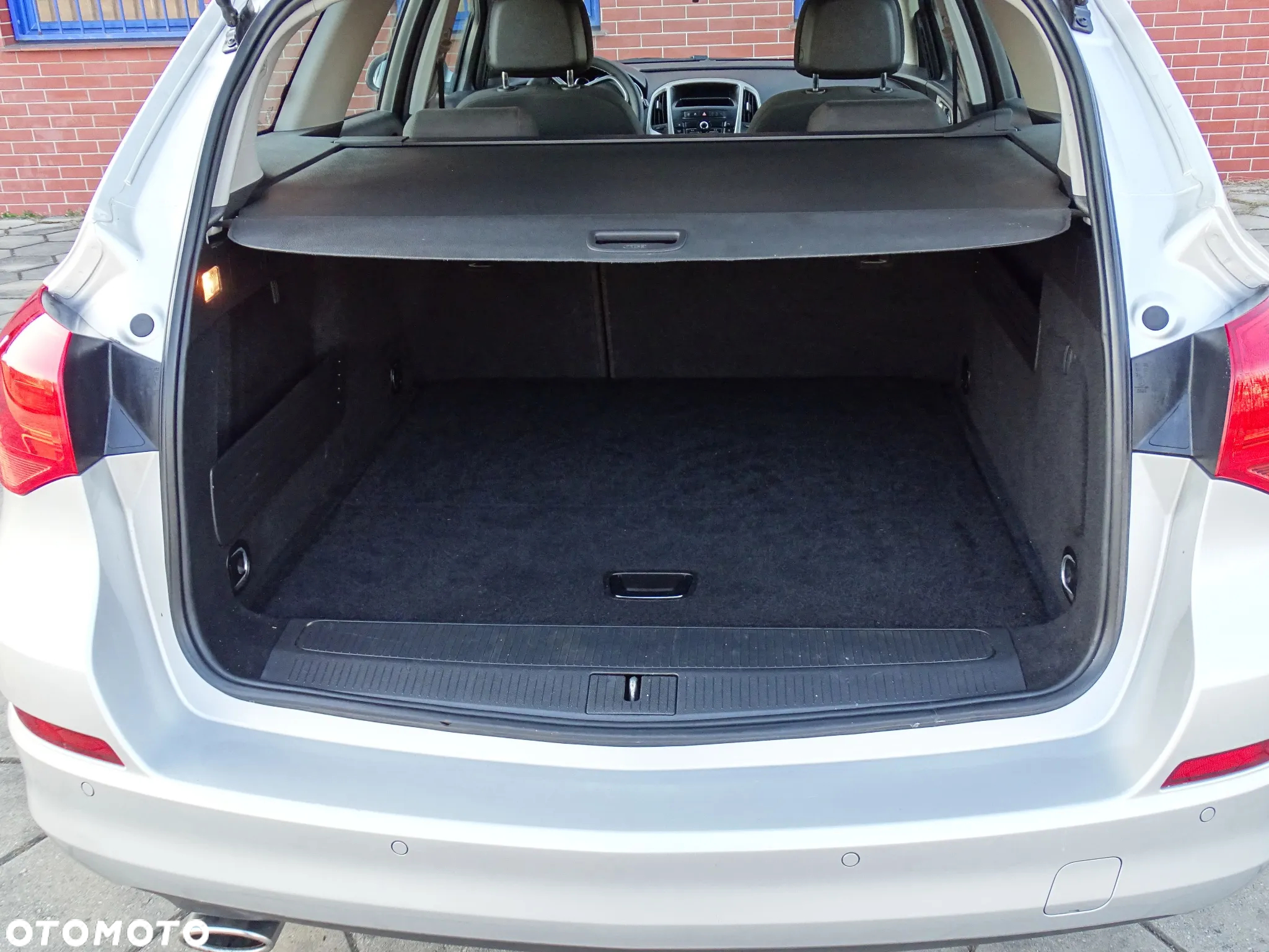 Opel Astra IV 1.4 T Edition 150 - 11